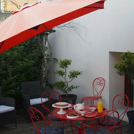La Sarmentille Bed & Breakfast
